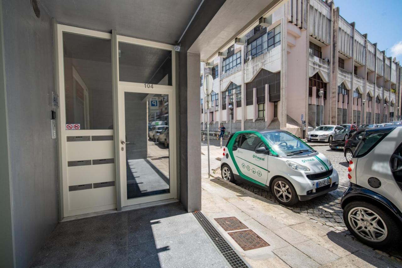 Mam Heat Apartments - Viana City Centre Виана до Кастело Екстериор снимка