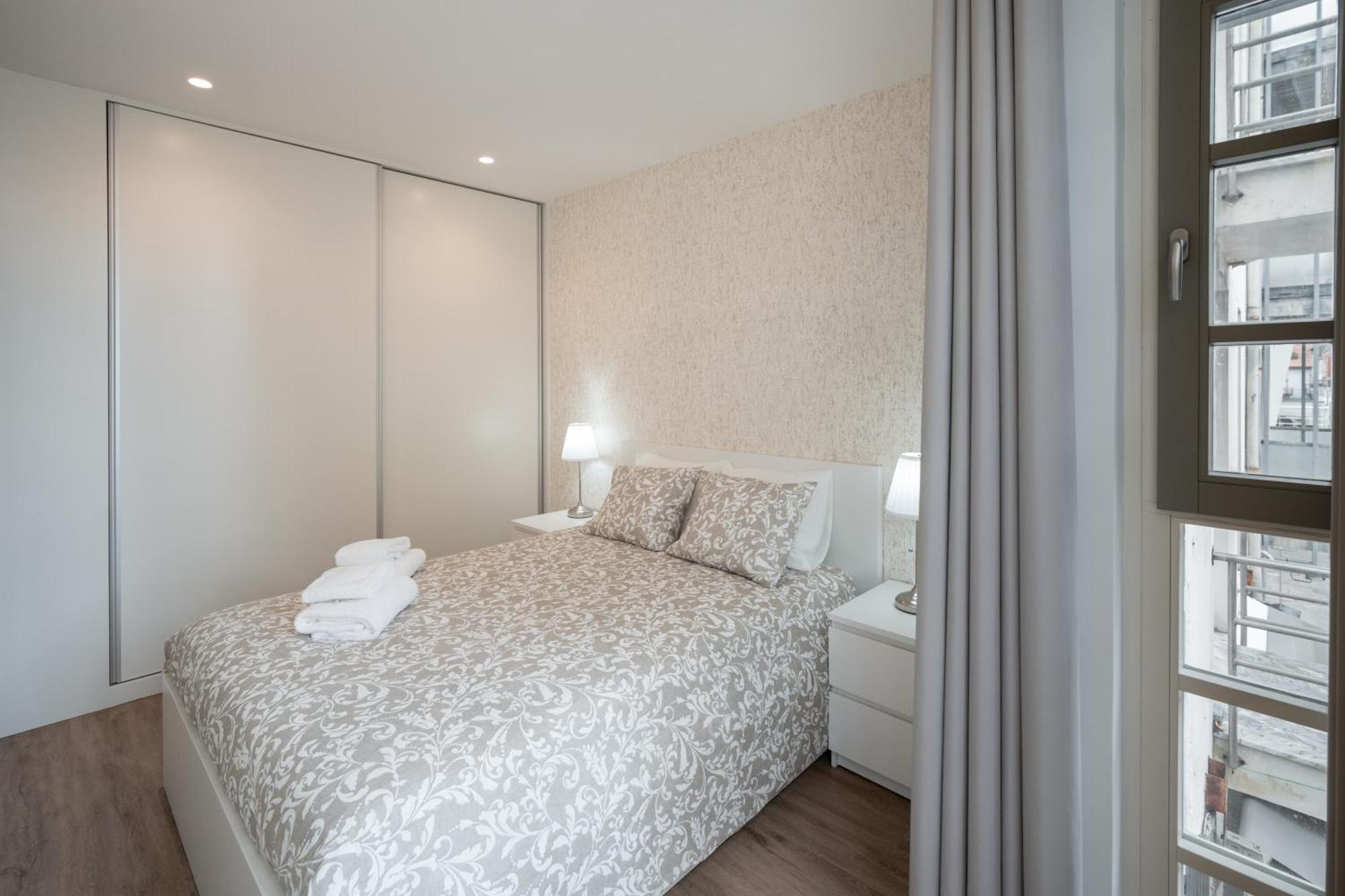 Mam Heat Apartments - Viana City Centre Виана до Кастело Екстериор снимка